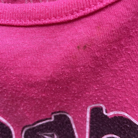 Volcom tank - Picture 6 of 7